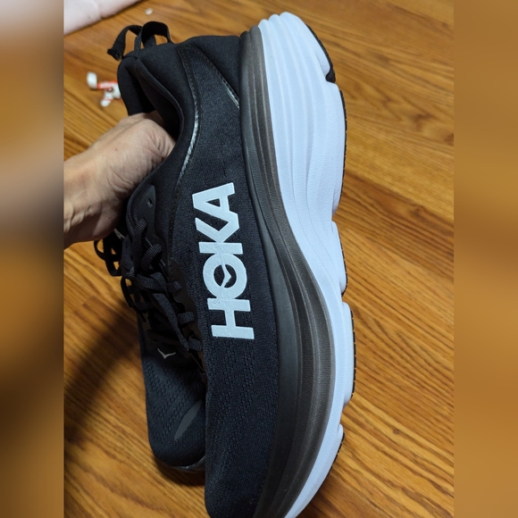 Hoka Bondi 8 Running Shoe - Picture 7 of 11
